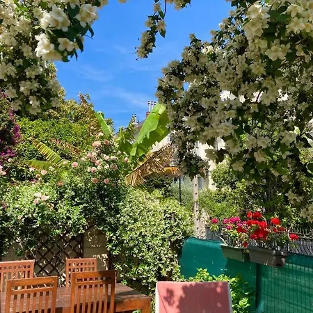 Tatil Evi Provencal House, Sea Side, Private Parking